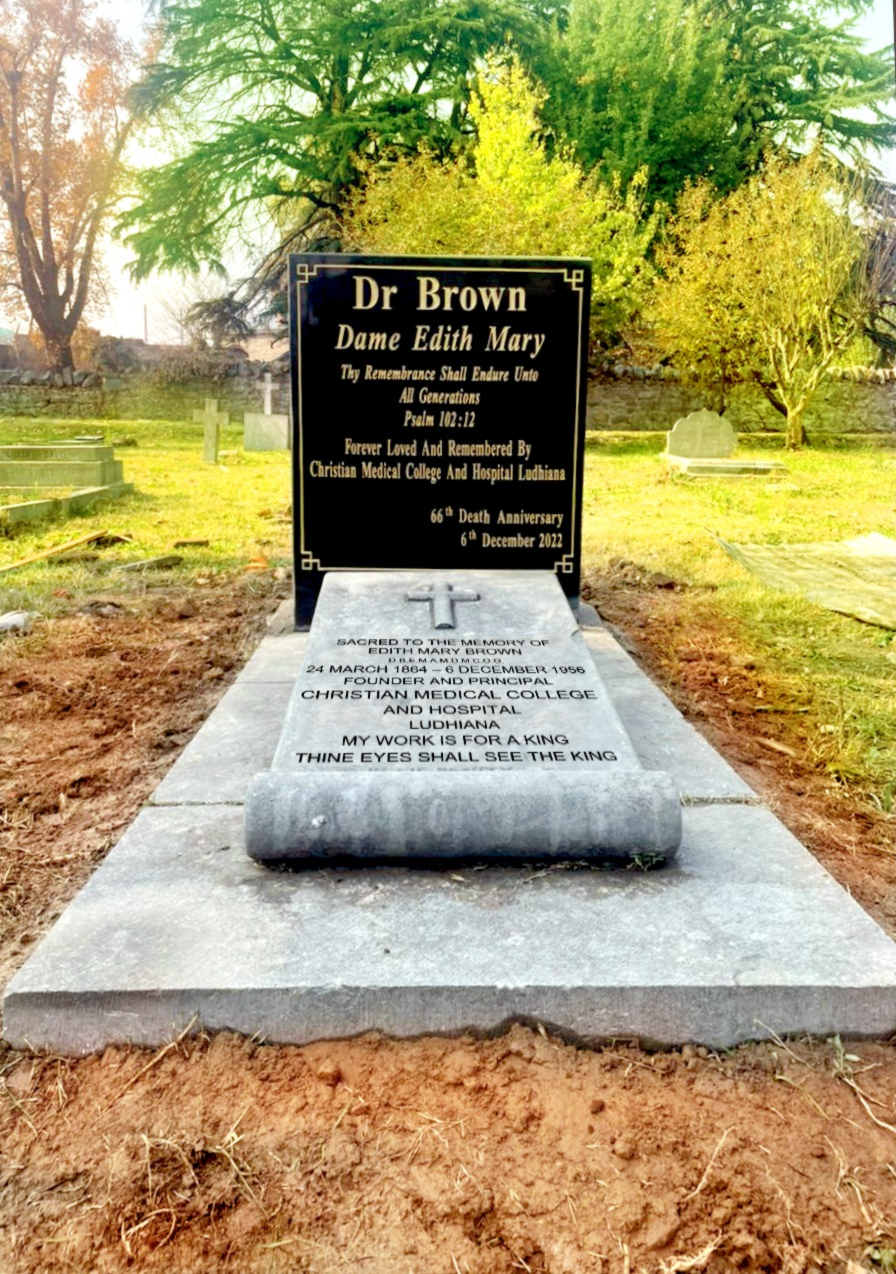 Headstone marking the resting place of Dr Edith Brown